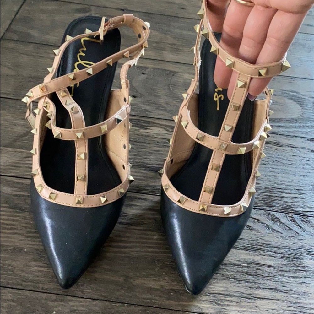 Studded pointy toe heels LuLu’s 8M